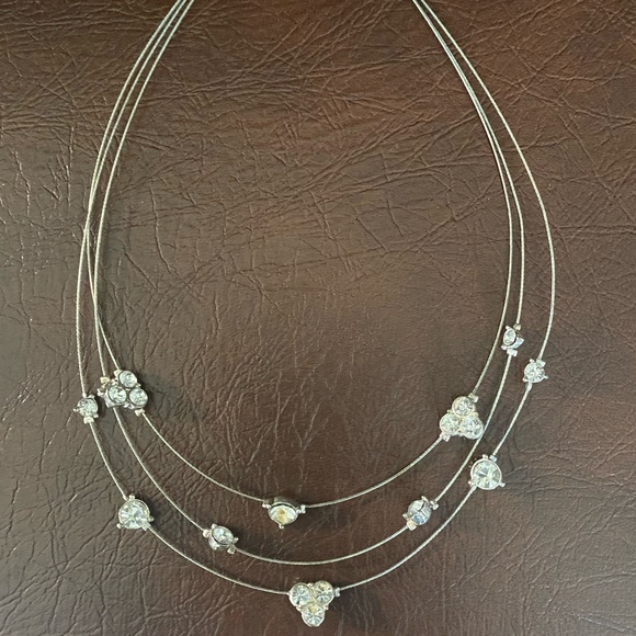 Wire Necklace with Crystals - Picture 7 of 11